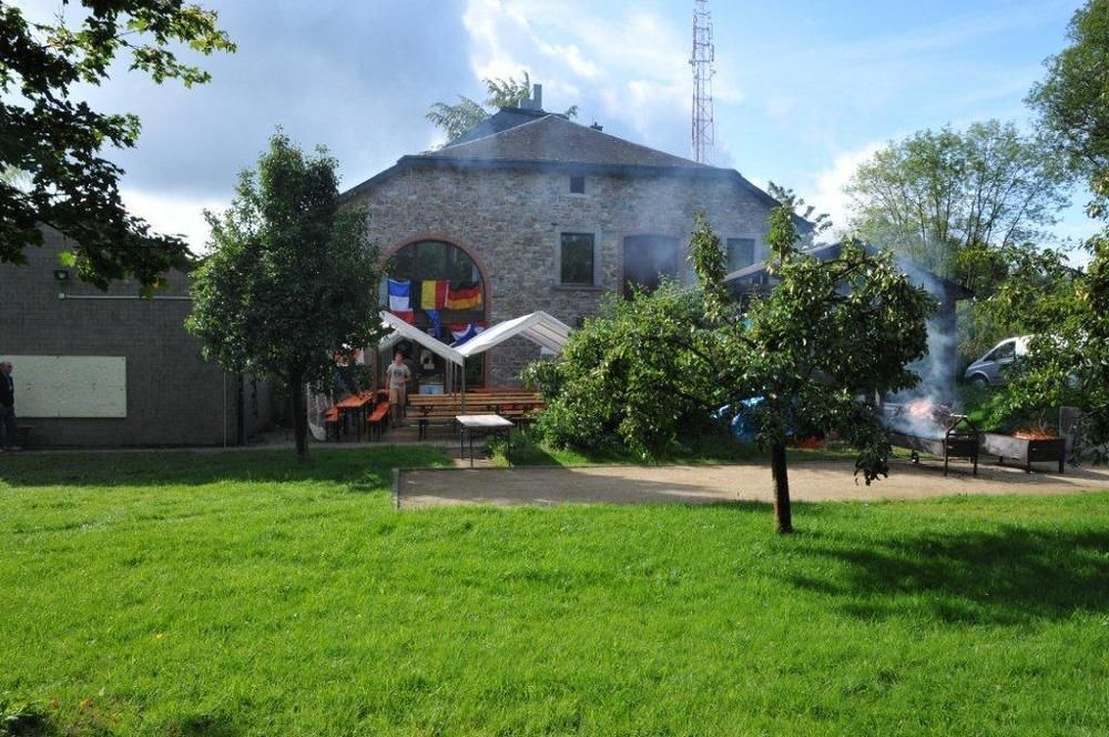 Auberge De Jeunesse De La Roche - Champlon Tenneville Ngoại thất bức ảnh